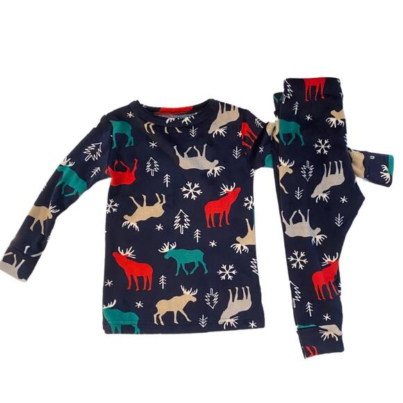 2 Pairs of Holiday Pajamas Size 18 Months - Picture 2 of 6